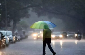 Uttarakhand Weather News: आज से 26 जून तक प्रदेश में भारी बारिश का अलर्ट, एसओईसी ने सावधानी बरतने का भेजा पत्र