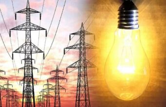 Haldwani News: बनभूलपुरा गफूर बस्ती में 25 घरों में बिजली चोरी पकड़ी, बिना मीटर के बिजली का उपयोग पाया गया