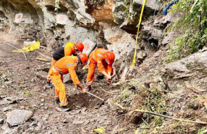 Uttarakhand Landslide: यमुनोत्री पैदल मार्ग पर रेस्क्यू ऑपरेशन हुआ शुरू, कुछ और लोगों के दबे होने की है आंशका
