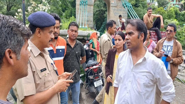 HF_Y23_M_W27_UK_03_3_low-6510a59e (2)