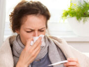 क्या बार-बार बीमार पड़ना हो सकता है कैंसर का संकेत? जानिए 8 जरूरी लक्षण a