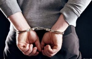 Uttarakhand: पिथौरागढ़ में CBI की कार्रवाई, डाक इंस्पेक्टर 15 हजार रुपये की रिश्वत के साथ गिरफ्तार