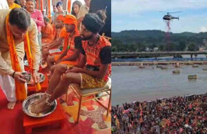 Uttarakhand: हरिद्वार में मुख्यमंत्री पुष्कर सिंह धामी ने पैर धोकर किया कांवड़ियों का स्वागत, हेलीकॉप्टर से हुई पुष्पवर्षा