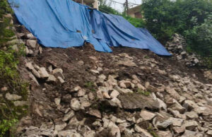 Rudraprayag News: आफत बनकर बरसी भारी बारिश, अतिवृष्टि से बगरधार में चार आवासीय मकान जमींदोज, दस को खतरा