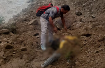 Uttarkashi: गंगोत्री हाईवे पर डबरानी के पास हादसा…पहाड़ी से अचानक आए मलबे में दबे दो युवक