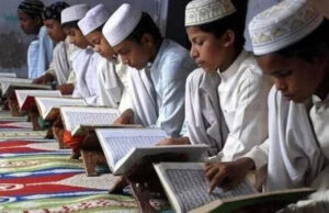 Uttarakhand: मदरसा बोर्ड निरस्त, सिख-जैन धर्म के स्कूलों को मिलेगा अल्पसंख्यक होने का लाभ