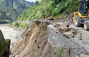 Uttarakhand Flood: हरियाणा के राम तीरथ कभी नहीं भूल पाएंगे धराली का खौफनाक मंजर; अपनों के जिंदा होने की उम्मीद