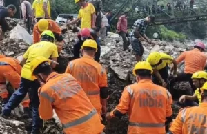 Rudraprayag: लापता लोगों का 11वें दिन भी पता न चलने पर गुस्साए ग्रामीण, फावड़ा- सब्बल लेकर खुद ही शुरू की खुदाई