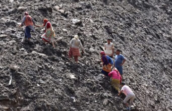 Chamoli: बादल फटने से मचा कोहराम…पांच दिन बाद घर में बजनी थी शादी की शहनाई, मलबे में बह गए परिवार के अरमान