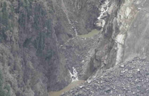 Uttarakhand News: तेलगाड के मुहाने के पास भूस्खलन से बनीं दो झीलें, सेना के ड्रोन से हुआ खुलासा, भविष्य के लिए खतरा