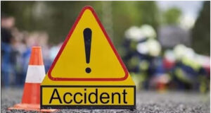 Uttarakhand: दिल दहला देने वाली घटना, एनएचएआई पर तेज रफ्तार कैंटर और स्कूटी के बीच भीषण टक्कर में दो युवकों की मौत, परिवार में कोहराम
