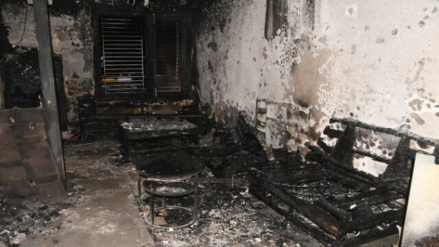 ika-tauna-sathata-ghara-ma-aaga-lgana-sa-khaka-haaa-samana_6ae41ed99cbea9bc186bf30115bf3e47