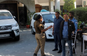 Income Tax Raid: 25 गाड़ियों में देहरादून आए 100 अफसर, ताबड़तोड़ कार्रवाई से कारोबारियों में मची अफरातफरी