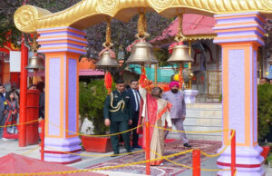 Nanital News: राष्ट्रपति द्रौपदी मुर्मू ने मां नयना देवी मंदिर में की पूजा, राष्ट्रहित का मांगा आशीर्वाद