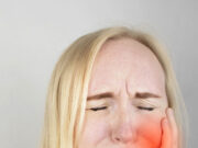 दांतों के दर्द में रामबाण हैं ये 5 घरेलू नुस्खे, मिनटों में दिला सकते हैं आराम 7