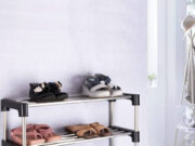 घर के अंदर क्यों नहीं लाने चाहिए जूते-चप्पल? 7