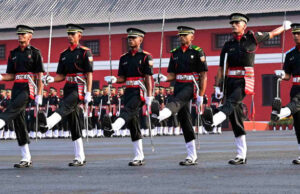 IMA POP Dehradun: पासिंग आउट परेड, थल सेनाध्यक्ष ने किया निरीक्षण, निष्कल द्विवेदी को मिला स्वॉर्ड ऑफ ऑनर