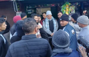 Uttarakhand News: रानीखेत में सैर पर निकले मुख्यमंत्री पुष्कर सिंह धामी, सैलानियों से की मुलाकात