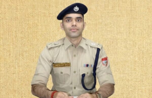 Dehradun: पिथौरागढ़ के पूर्व कप्तान ने शिकायतकर्ता को कार्यालय में पीटा… पाए गए दोषी, कार्रवाई के आदेश