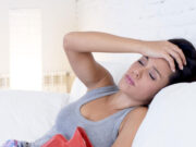 शरीर में दिखने वाले ये 4 लक्षण करते हैं सर्वाइकल कैंसर का इशारा, नजर आते ही डॉक्टर से करवा लें टेस्ट c