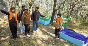 Uttarakhand: बाला हिसार क्षेत्र में बनीं मजारों का बजरंग दल ने किया विरोध, वन विभाग का स्कूल प्रबंधन को नोटिस