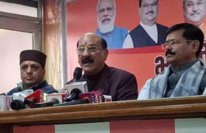 Uttarakhand: अंकिता हत्याकांड, मंत्री सुबोध उनियाल ने की प्रेस कॉन्फ्रेंस, बोले- सबूत लाओ, सरकार हर जांच को तैयार