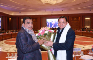 CM Dhami Delhi Visit: बैठक में शामिल हुए मुख्यमंत्री पुष्कर सिंह धामी, उत्तराखंड में 3469 करोड़ की एनएच परियोजनाओं की मांगी स्वीकृति