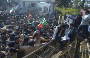 Uttarakhand: अंकिता हत्याकांड, देहरादून में सड़कों पर उतरा जन सैलाब, किया सीएम आवास कूच, 11 को उत्तराखंड बंद का एलान