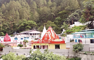 Kainchi Dham: पिछले छह महीने में पहुंचे 19 लाख दर्शनार्थी, सालभर में पहले पहुंचते थे दो से तीन लाख लोग