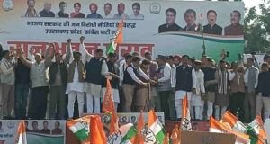 Uttarakhand News: देहरादून में कांग्रेस का हल्ला बोल, बढ़ते अपराध, बिगड़ती कानून व्यवस्था, कांग्रेस की विशाल रैली, एक साथ जुटे पार्टी के दिग्गज नेता