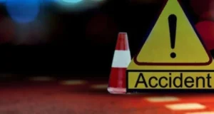 Devprayag News: ऋषिकेश-बदरीनाथ राष्ट्रीय राजमार्ग पर हादसा, पिकअप गंगा में समाई, दो लोग लापता, रेस्क्यू जारी