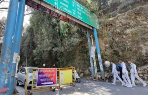 Uttarakhand: सावधान! मसूरी-कैम्पटी रोड पर NH 707A के गेट के पिलर सड़े, कभी भी हो सकता है बड़ा हादसा