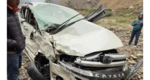 Uttarakhand: पिथौरागढ़ में जौलजीबी मुनस्यारी मार्ग पर दर्दनाक सड़क हादसा, सेना के जवान सहित तीन की मौत