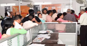 गैस की किल्लत: शादी-ब्याह की तैयारियां पर मंडराया संकट, कारोबारियों की बढ़ी चिंता