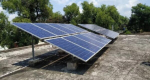 Uttarakhand News: छत पर सोलर लगाने वालों को झटका, सरप्लस बिजली अब दो रुपये, यह बदलाव किया गया