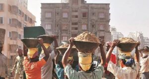 Uttarakhand: अब श्रमिकों से दस घंटे ही करा सकेंगे काम, न्यूनतम मजदूरी में बच्चों की शिक्षा खर्च का भी प्रावधान