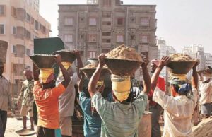 Uttarakhand: अब श्रमिकों से दस घंटे ही करा सकेंगे काम, न्यूनतम मजदूरी में बच्चों की शिक्षा खर्च का भी प्रावधान