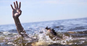 Uttarakhand: श्रीनगर में दर्दनाक हादसा, होली खेलने के बाद अलकनंदा घाट पर साथियों संग नहाने गया बिहार का युवक, डूबा