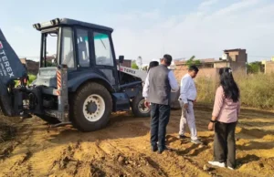 Uttarakhand: रुड़की में प्रशासन का Bulldozer Action, शिकारपुर में 7.5 बीघा भूमि पर किए अवैध कब्जों को किया ध्वस्त