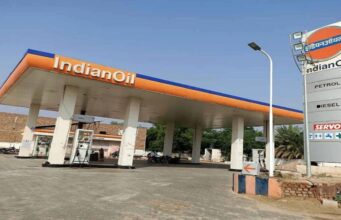 Uttarakhand: हल्द्वानी में गहराया संकट, पेट्रोल पंपों पर तेल की किल्लत, कुछ में 300 रुपये तक की लिमिट तय