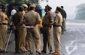 Uttarakhand: उत्तराखंड में भाजपा पार्षद बेटे का दुस्साहस, किशोरी से घर में घुसकर छेड़छाड़, सरेआम फाड़ दिए कपड़े