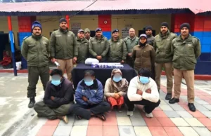 चारधाम में घूम रहे टप्पेबाज, केदारनाथ के बाद बदरीनाथ में डालने वाले थे डाका; पुलिस ने किया गिरफ्तार