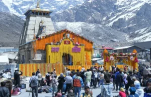 Uttarakhand News: चारधाम यात्रा में उमड़ा भक्तों का सैलाब, 10 दिन में चार लाख से ज्यादा श्रद्धालुओं ने किए दर्शन