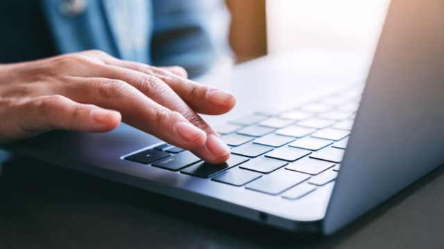 computer-new_d024c567238661d9fa165c07bf60b35b (1)