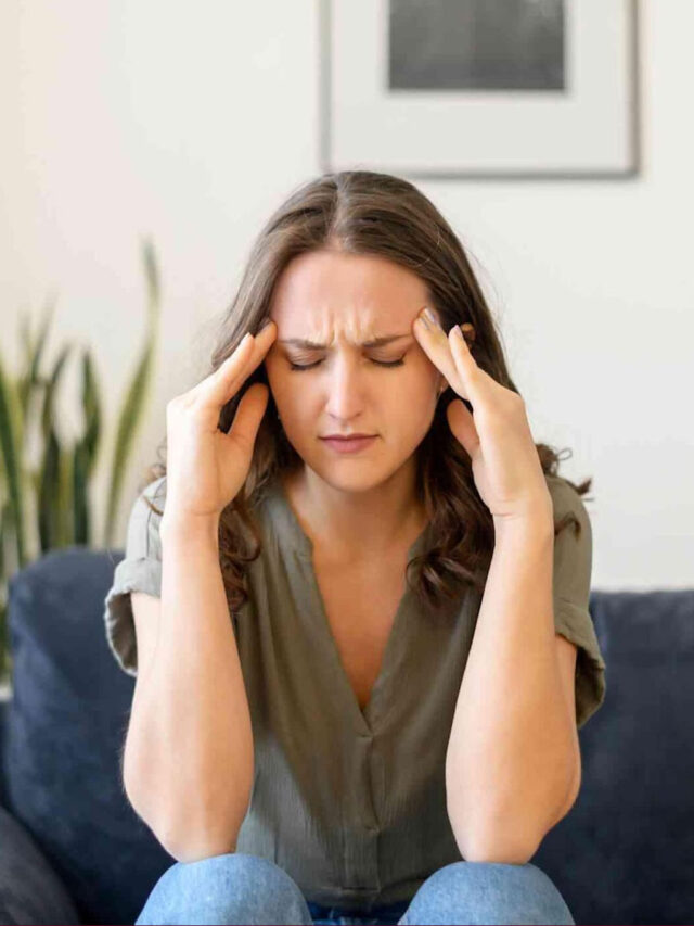 आराम के बाद भी दिमाग रहता है थका? जानें मानसिक थकान बढ़ने के 6 बड़े कारण