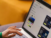 ज़्यादा स्क्रीन टाइम के 6 खतरनाक नुकसान, आंखों से लेकर दिमाग तक पड़ता है असर 1