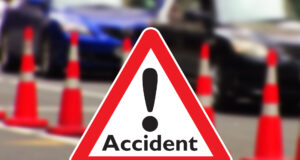 Uttarakhand: नैनीताल से घूमकर लौट रहे पर्यटकों के दो टेंपो ट्रेवलर पलटे, 24 घायल, हल्द्वानी रेफर