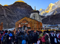 Chardham Yatra: केदारनाथ और यमुनोत्री में यात्रियों की संख्या बढ़ने पर पंजीकरण बंद, श्रद्धालुओं ने किया हंगामा