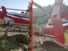 उत्तराखंड में मां सुरकंडा देवी का चमत्कार, तारों में उलझकर गिरा हेलीकॉप्टर, नहीं आई किसी को खरोंच