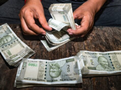 Uttarakhand: नकली करेंसी खपाने की बड़ी साजिश, असली नोटों के बीच छिपाए थे 4.54 करोड़ के जाली नोट